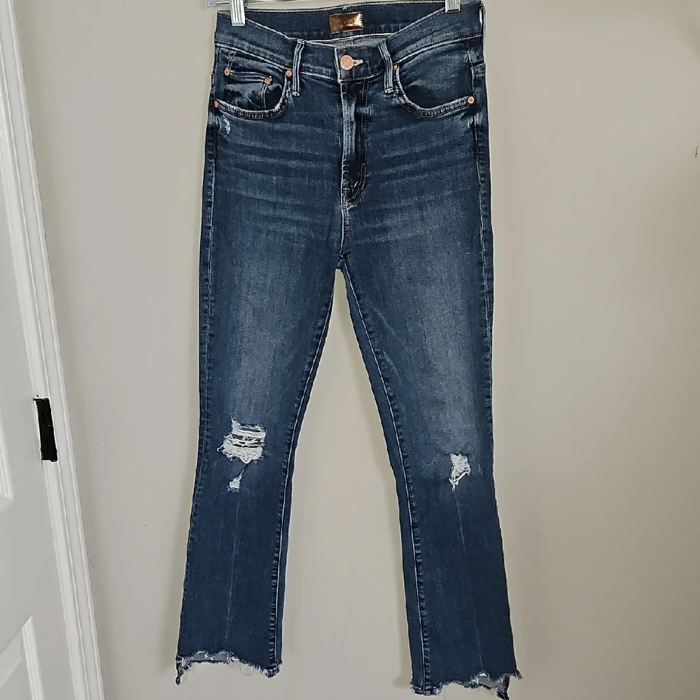 MOTHER The Insider Crop Step Chew Dancing on Coals Distressed Raw Hem Jeans 25